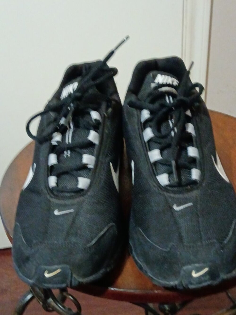 Nike Air Max Torch 3 319116-011 Mens Sz 12 Running Shoes Black White Sneakers - Picture 5 of 14